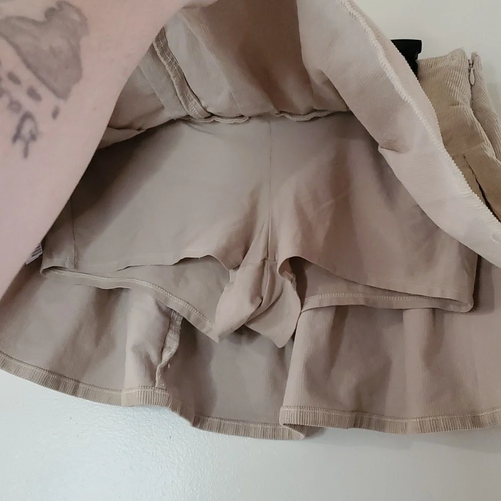 American Eagle Cordoroy Highwaisted Pleated Mini Skort Size 4 Y2K Pickleball